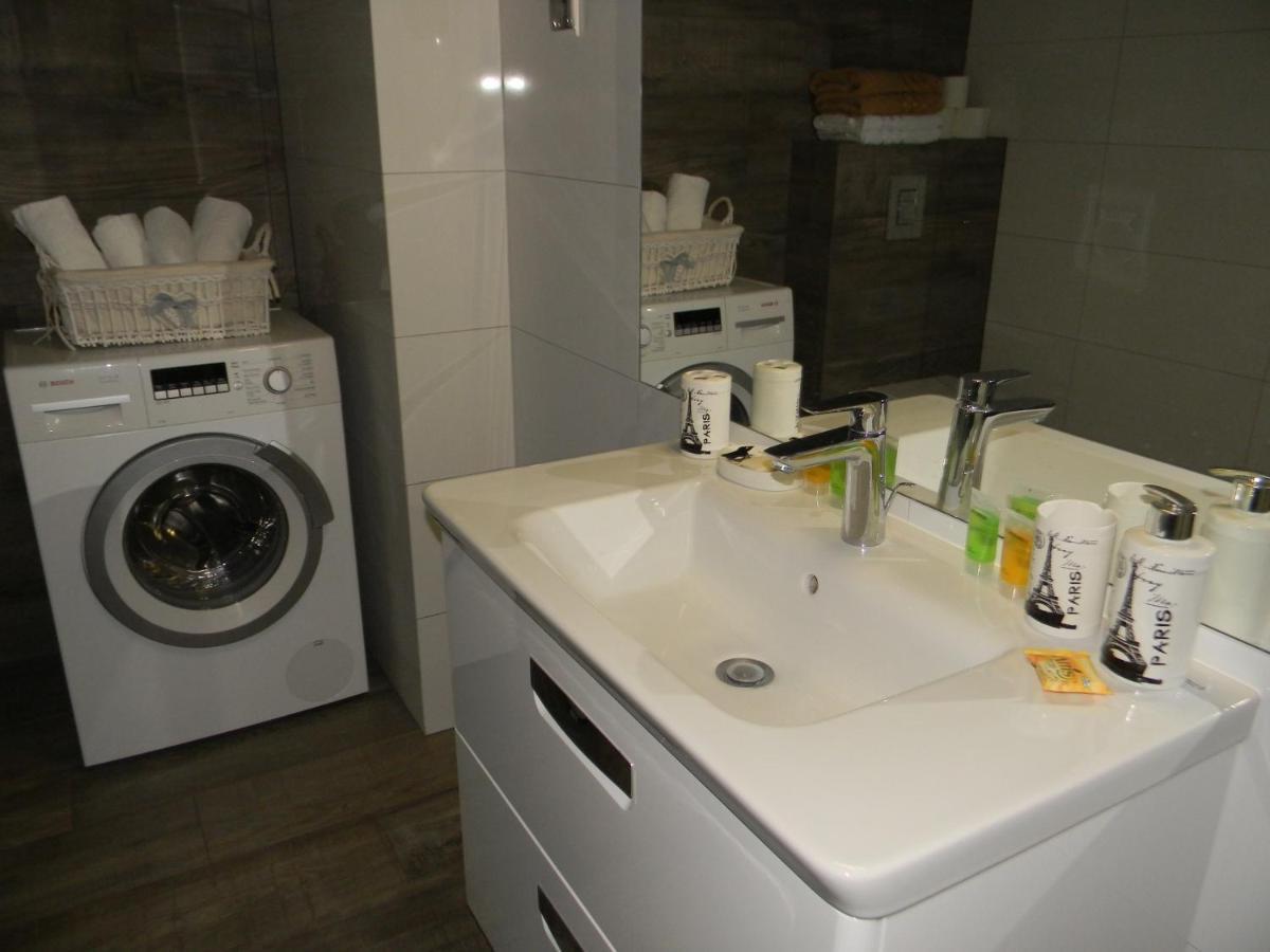 Апартаменты Apartament Z Basenem Laura Polanki Park Колобжег Экстерьер фото
